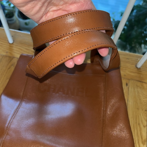 Logo Tote - Picture 11 of 15